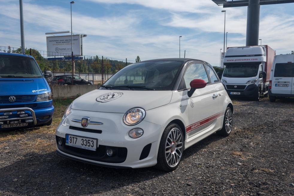 Dražba Fiat Abarth 500 1.4 132k, jen 28 609 km, r.v. 2015